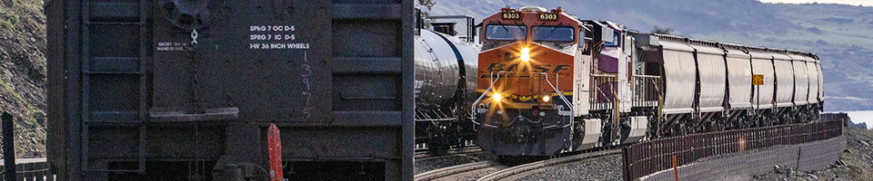 BNSF 6303 West