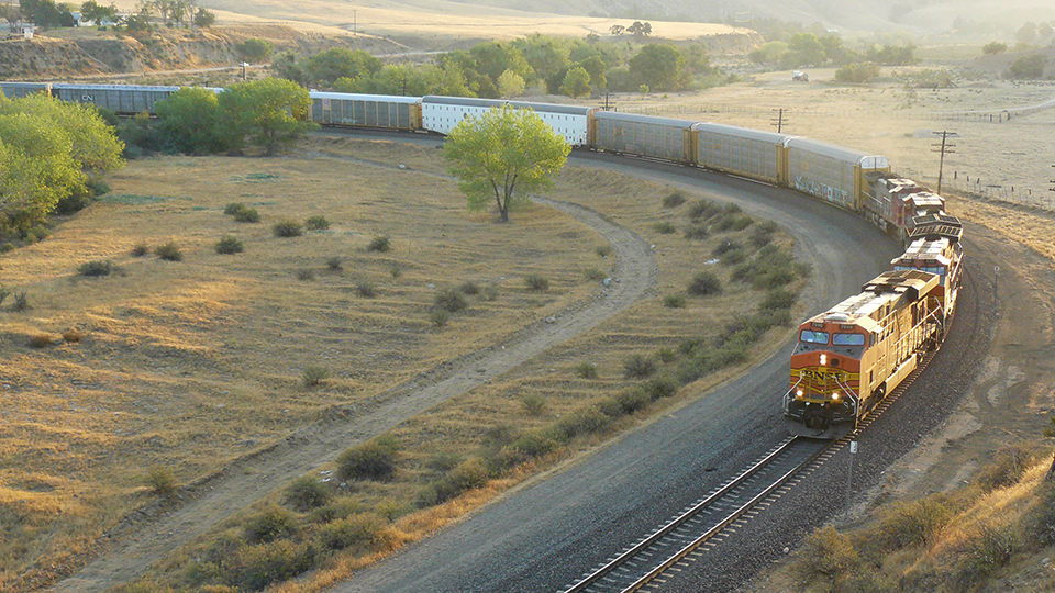 BNSF 7690 at Caliente