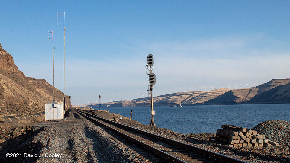 West Bates, WA, looking east