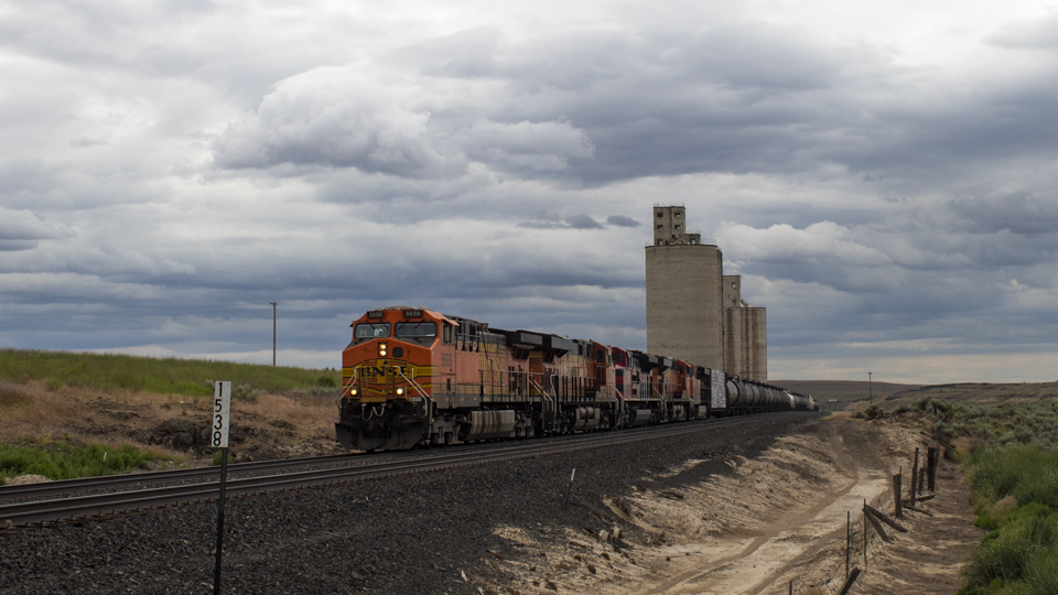 Downs, WA (BNSF) looking west