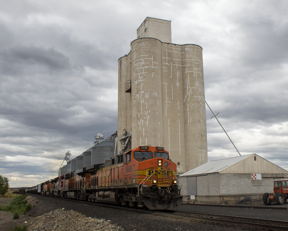 Marlin, WA (BNSF) looking west